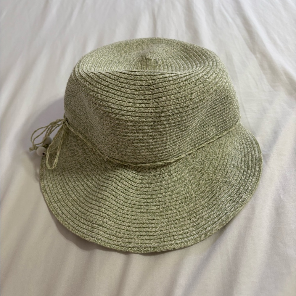 Stylish Green Straw Hat
